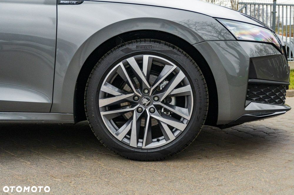 Skoda Octavia - 8