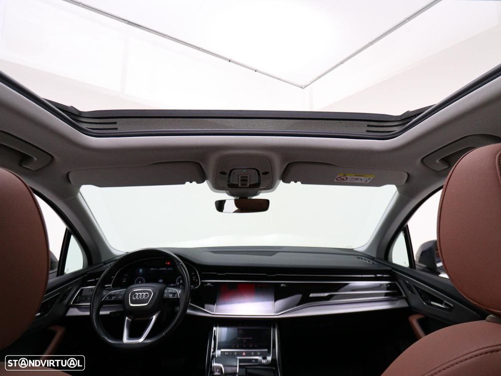 Audi Q7 55 TFSIe quattro S line Tiptronic - 7