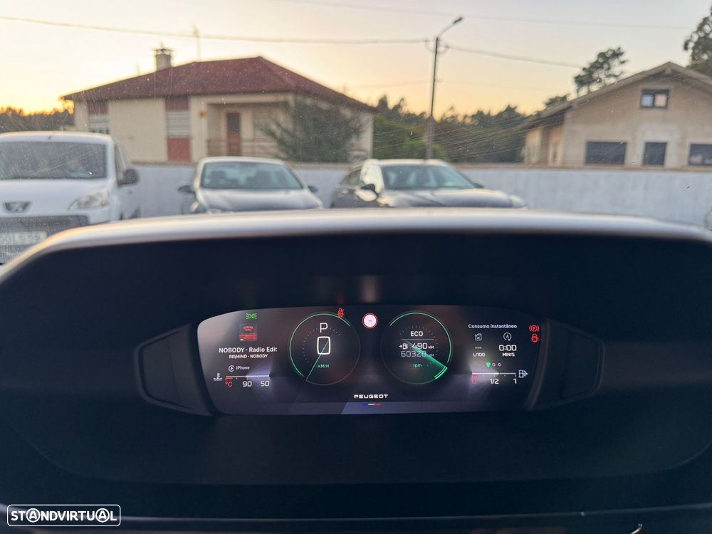 Peugeot 308 1.2 PureTech Allure Pack EAT8 - 13