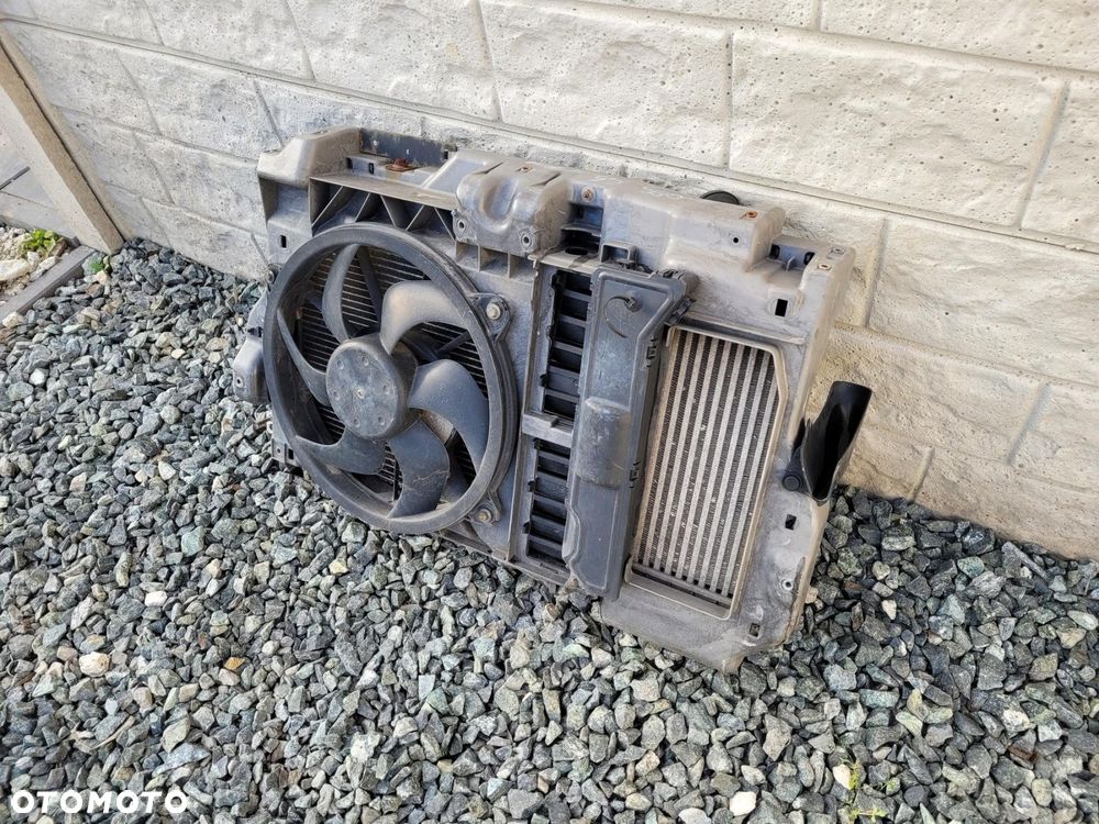 PAS PRZEDNI CHŁODNICE CITROEN C5 III X7 9646474780 9657576680 - 3