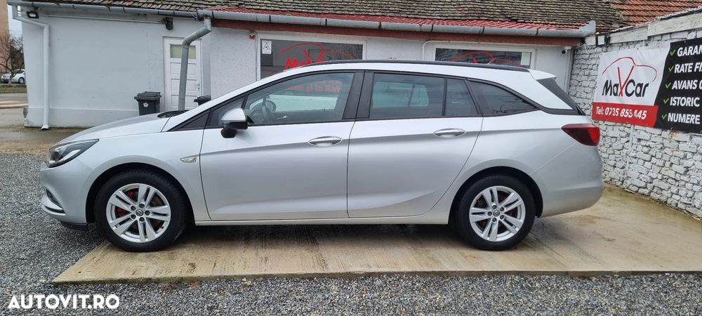 Opel Astra 1.6 D Start/Stop Dynamic - 9