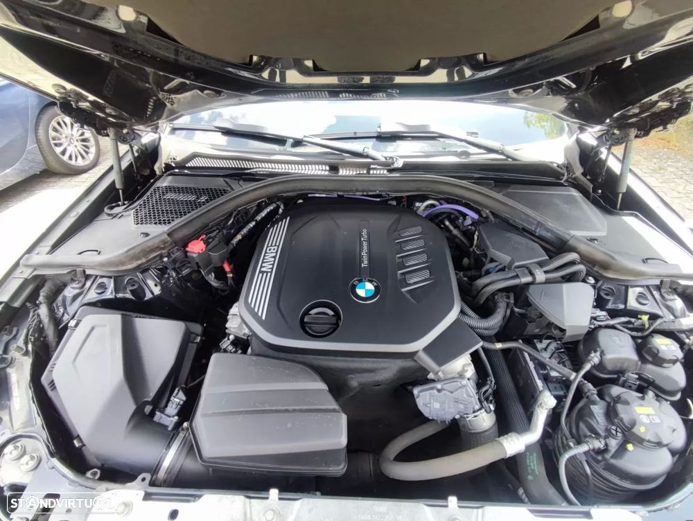 BMW 320 d Auto - 14