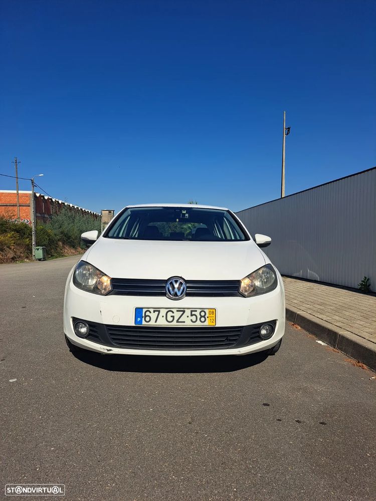 VW Golf 2.0 TDi Confortline - 5