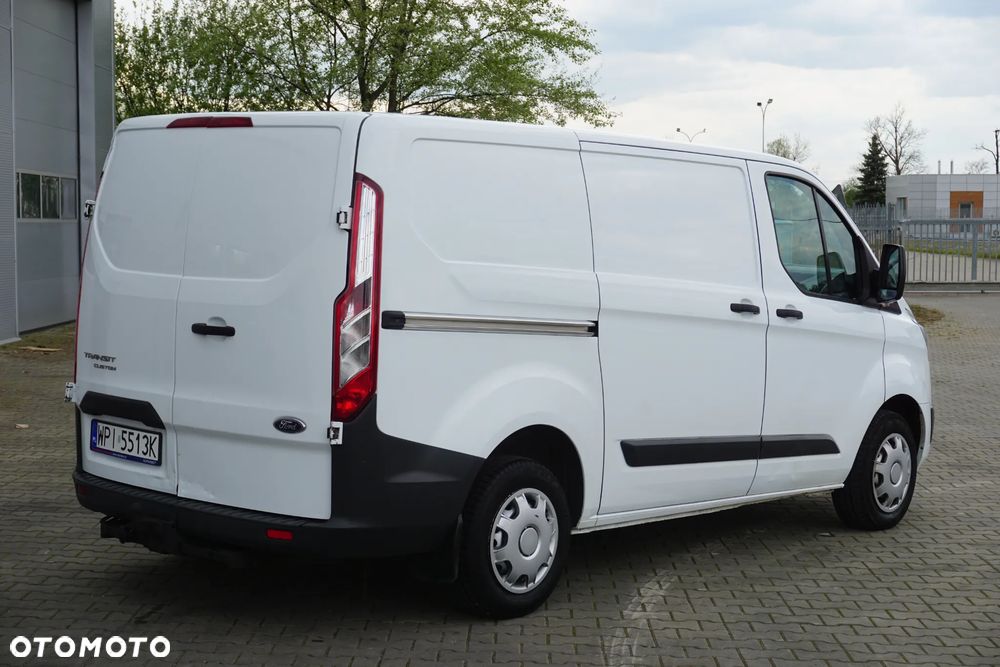Ford Transit Custom L1H1 270 2,2TDCI 125KM - 3