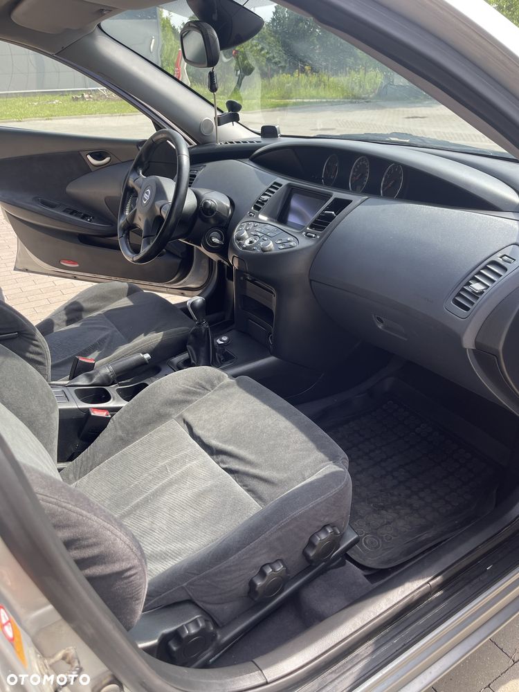 Nissan Primera - 6