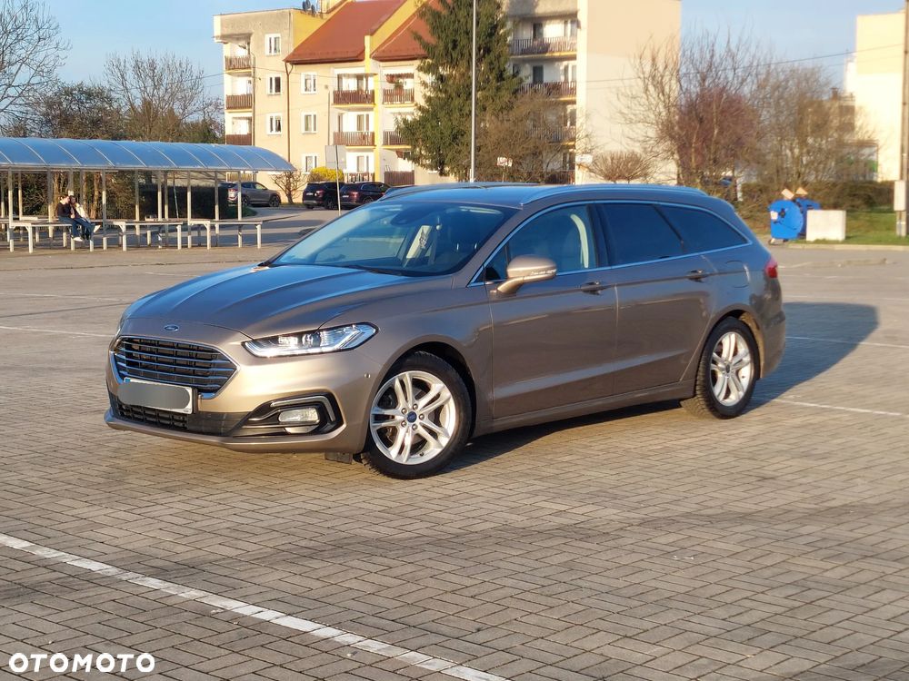 Ford Mondeo 2.0 EcoBlue Titanium - 23