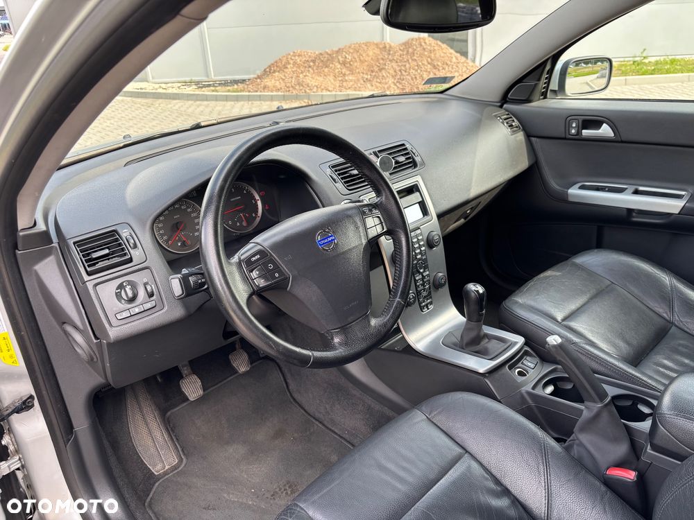 Volvo V50 2.0D Momentum - 8
