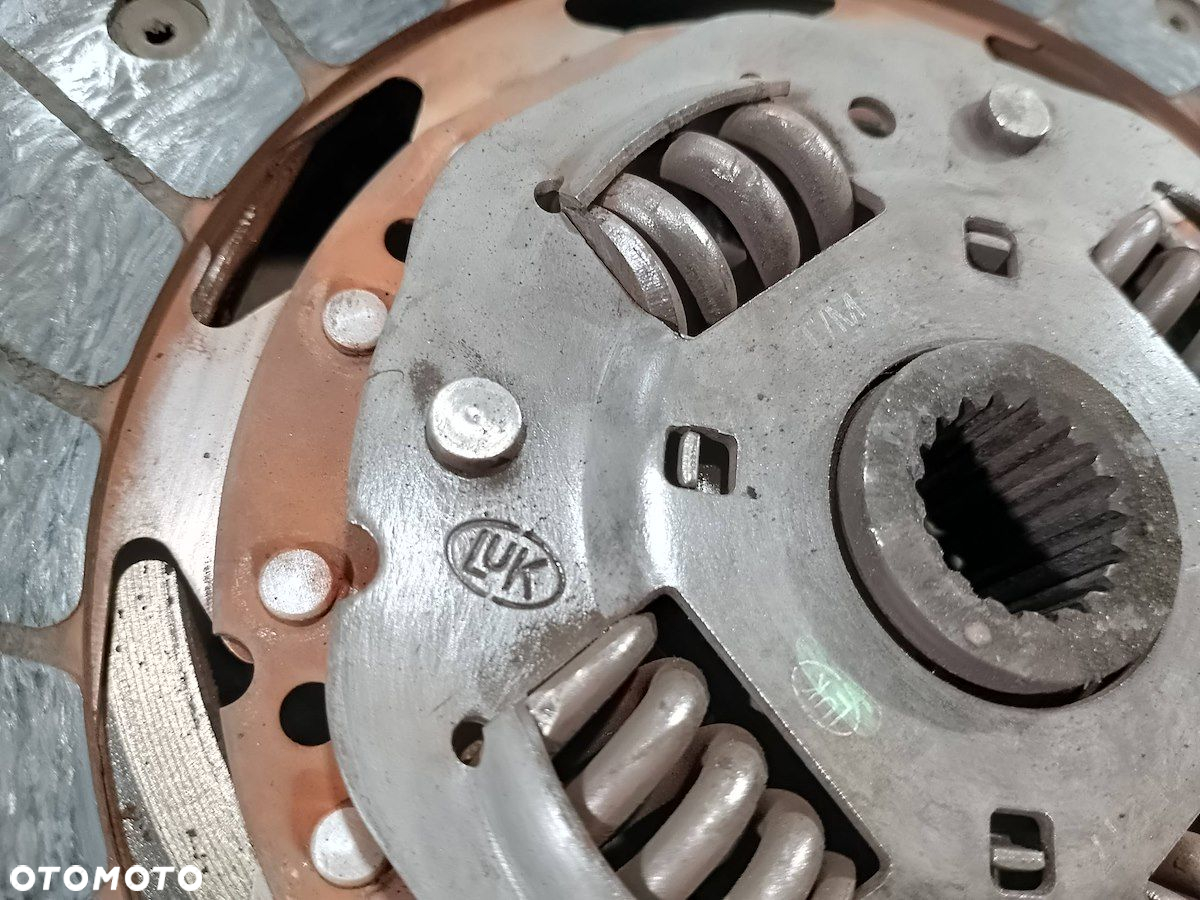 SPRZĘGŁO KOMPLETNE NISSAN PRIMERA P12 ( 03-07 ) 1.8 16V - 8