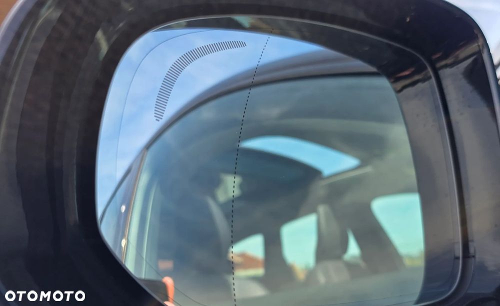 Volvo XC 60 B4 D Ultimate Dark - 10