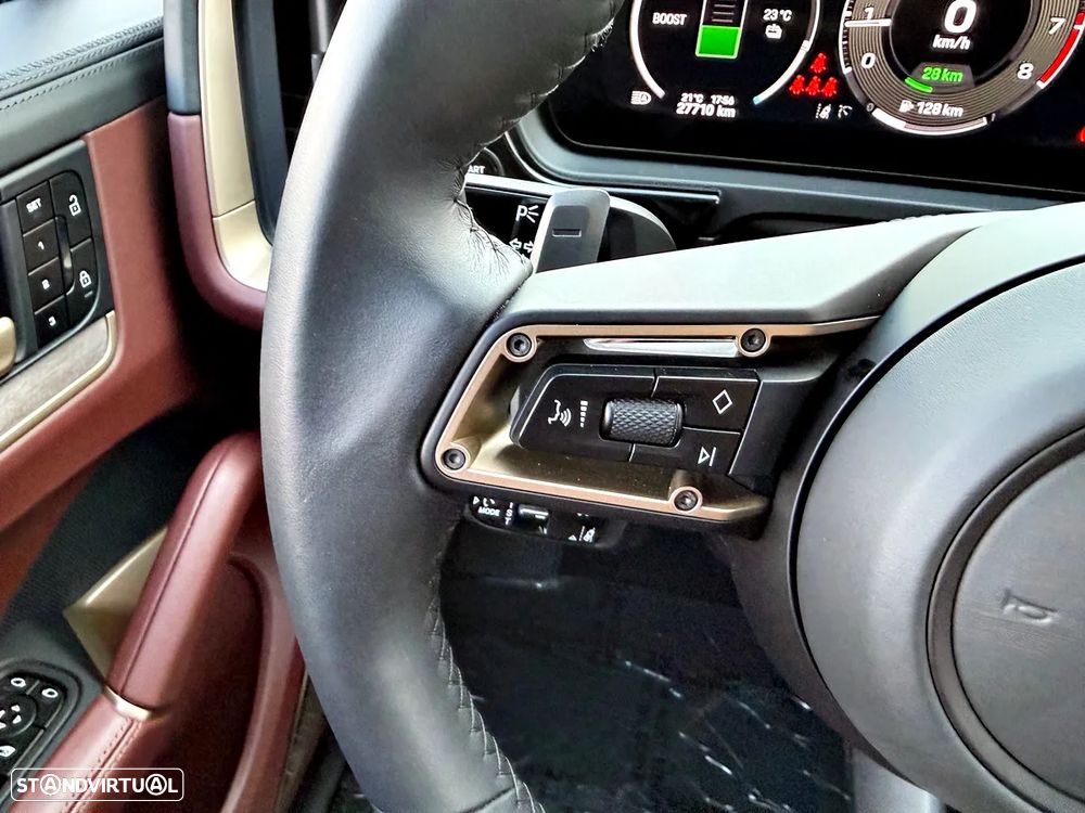 Porsche Cayenne Turbo E-Hybrid - 16