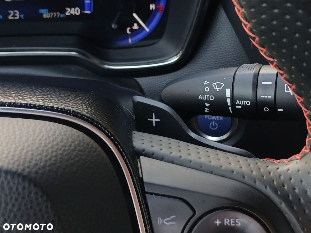 Toyota Corolla 2.0 Hybrid GR Sport - 33