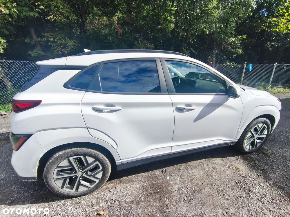 Hyundai Kona - 5
