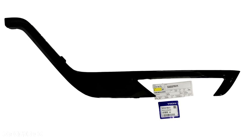 VOLVO XC60 II lewa listwa zderzaka przod R-Design OE - 1