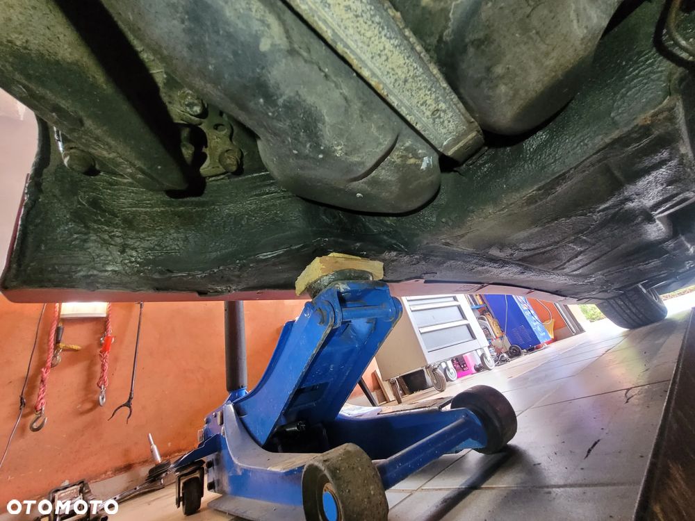 BMW Seria 3 - 25