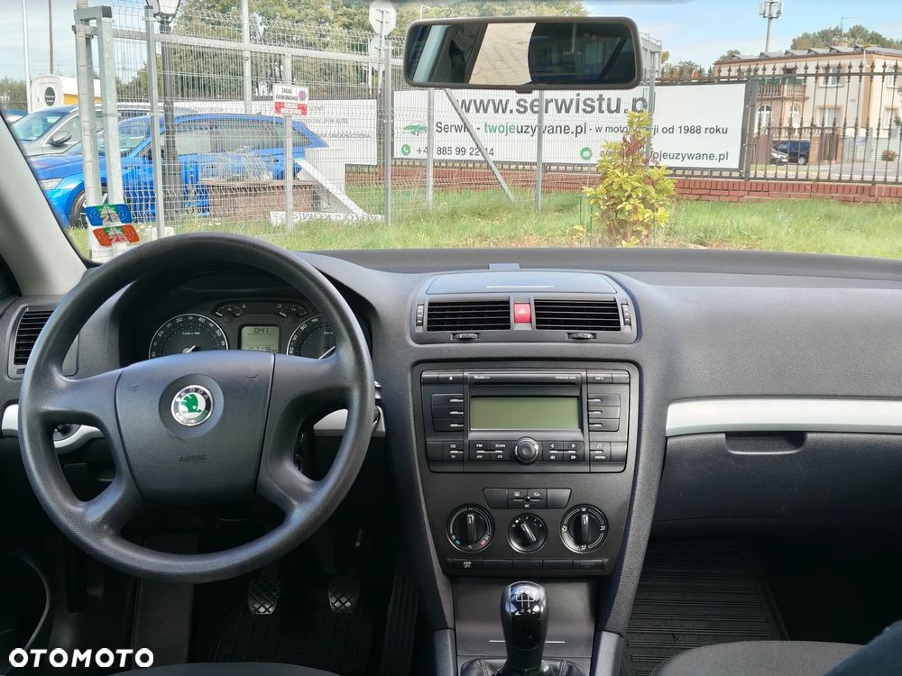 Skoda Octavia 1.6 FSI Classic - 16