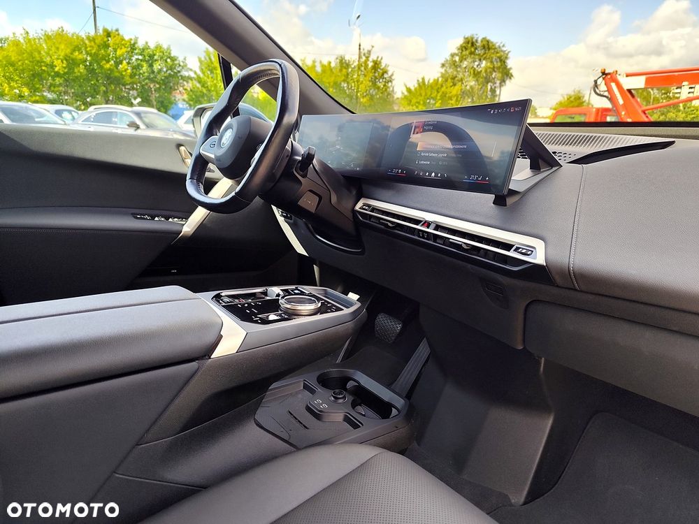 BMW iX xDrive50 111.5kWh Signature - 11