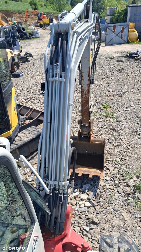 Takeuchi TB260 - 17