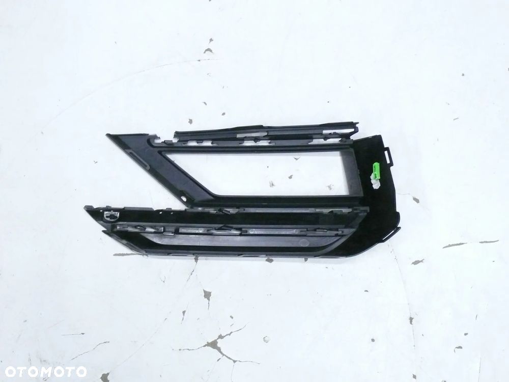 VW TIGUAN II 5NA R-LINE KRATKA ZDERZAKA PRAWA - 2