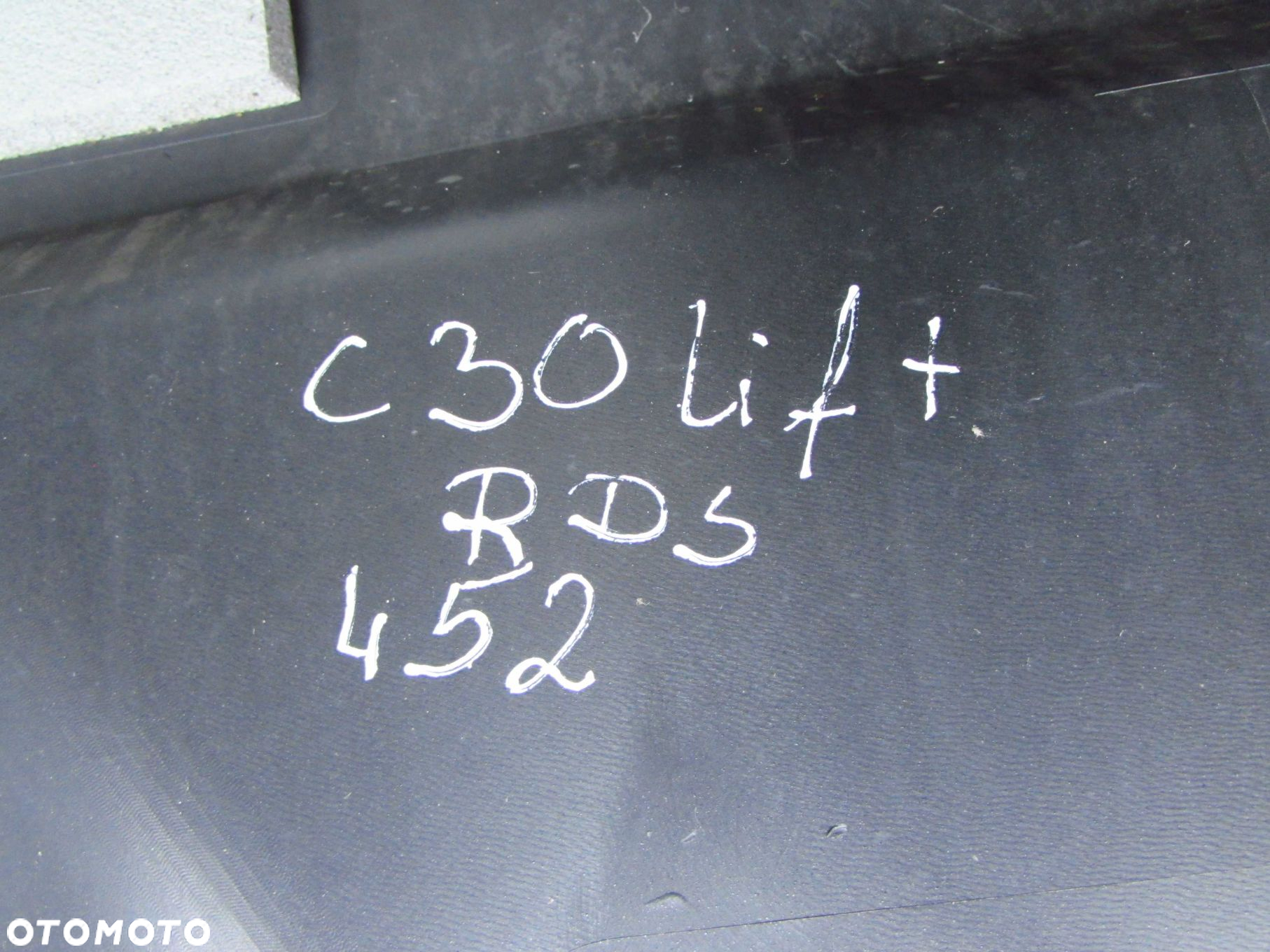 VOLVO C30 LIFT 10- R-DESIGN ZDERZAK TYL TYLNY 452-46 - 16