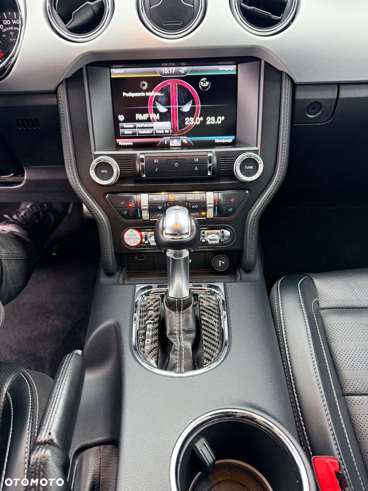 Ford Mustang 5.0 V8 GT - 9