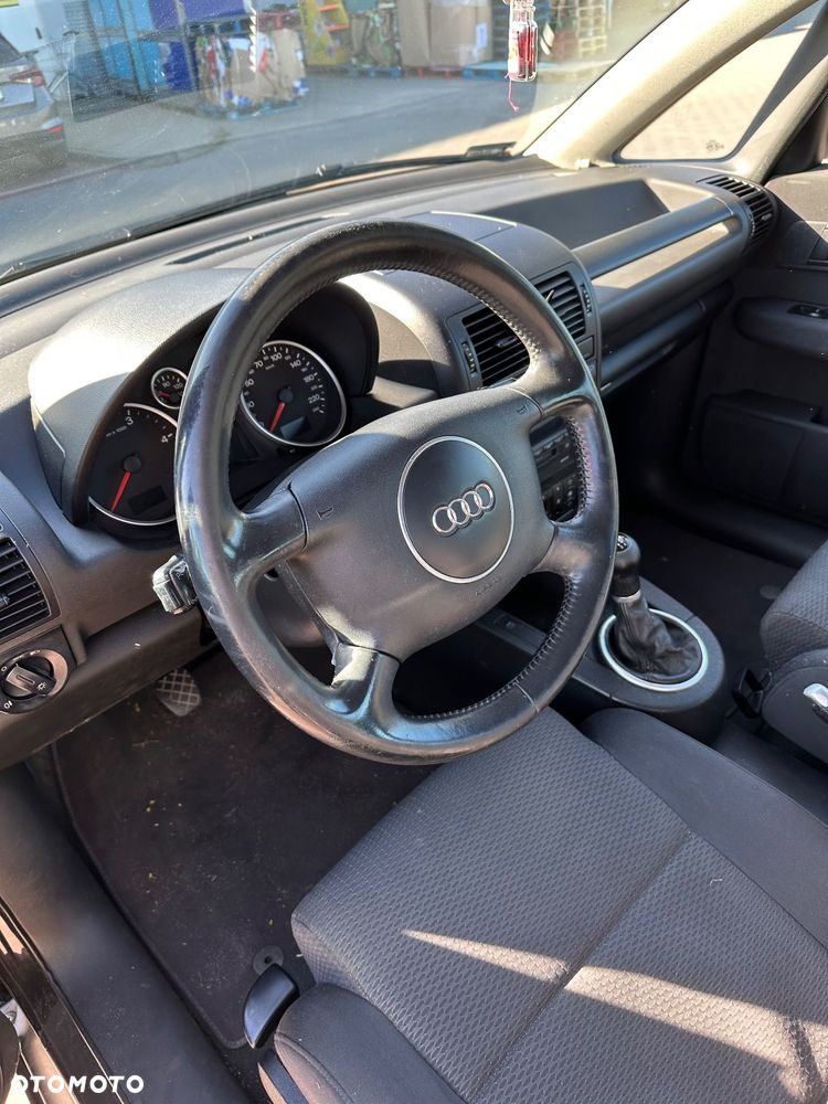Audi A2 - 5
