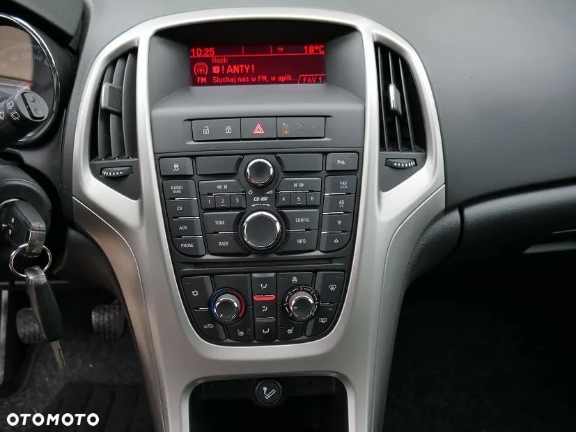 Opel Astra 1.4 Turbo Design Edition - 14