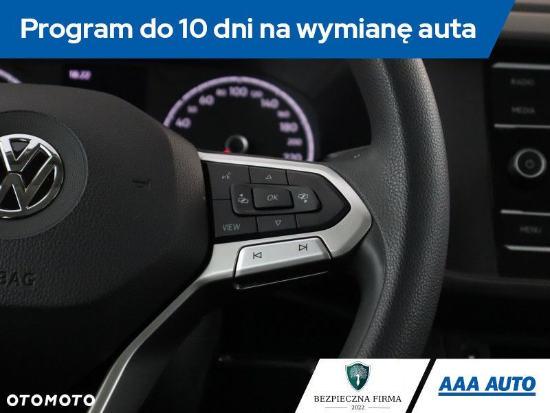 Volkswagen T-Cross - 19