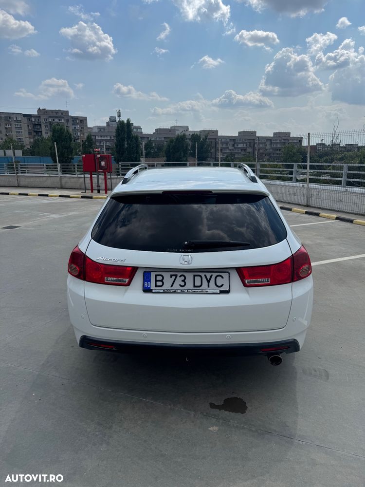 Honda Accord 2.0 Comfort - 4