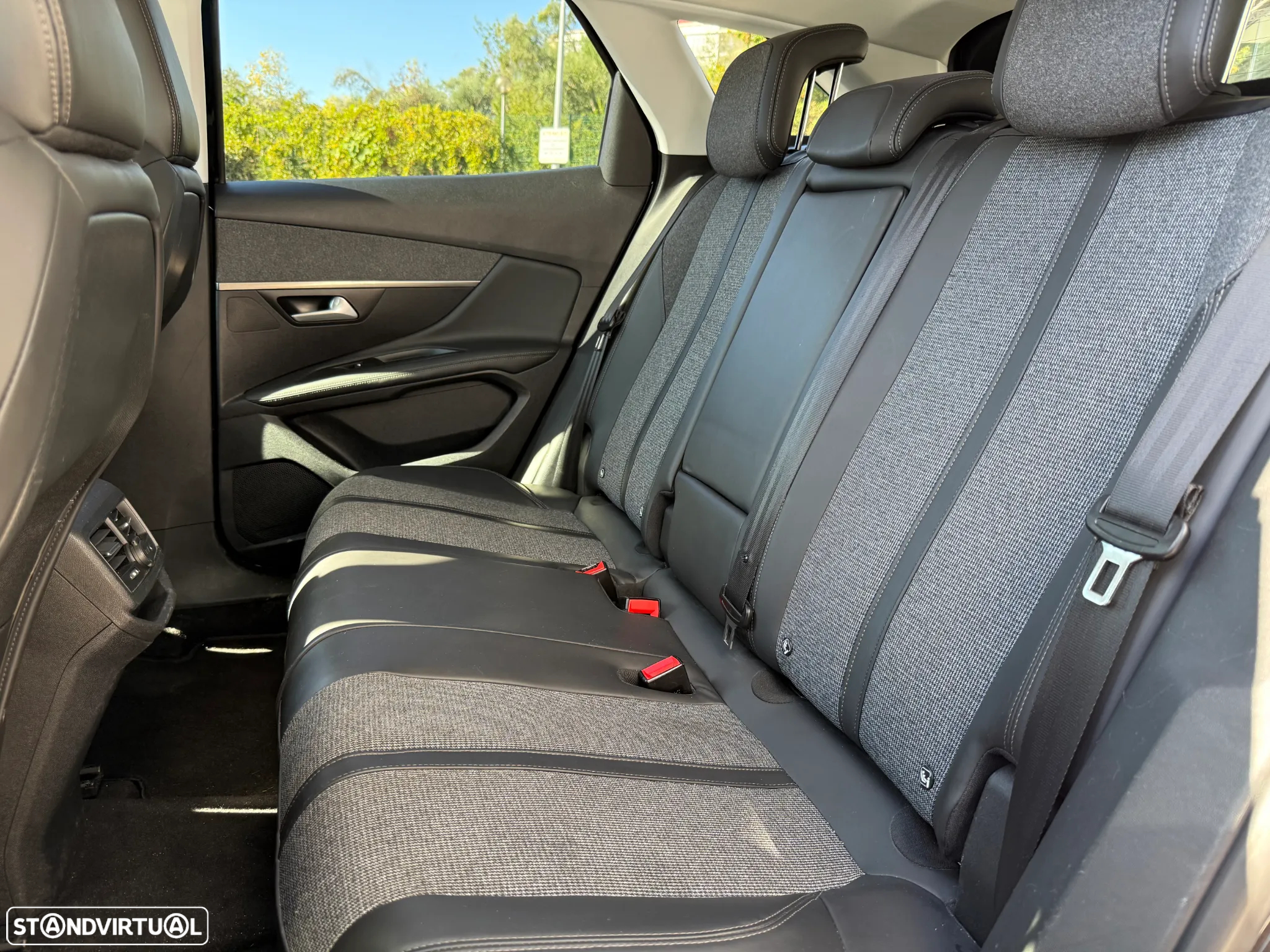 Peugeot 3008 1.6 BlueHDi Allure EAT6 - 15