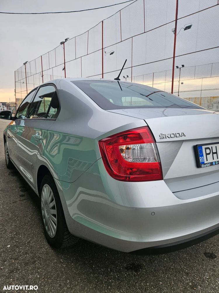 Skoda RAPID 1.2 TSI Ambition - 4