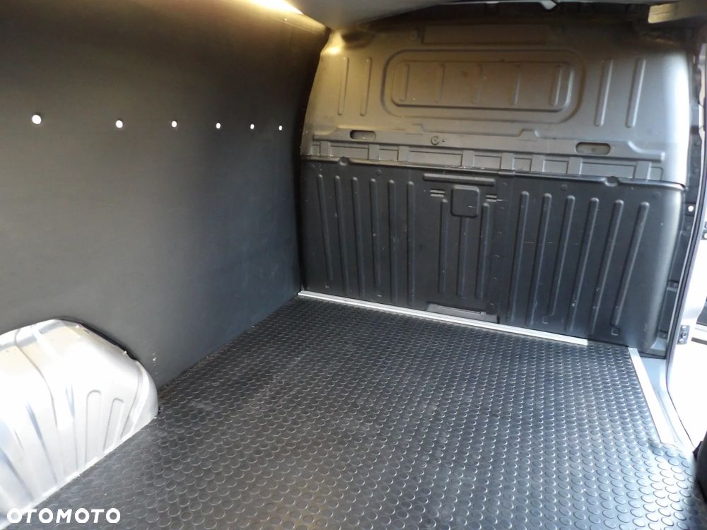 Citroën BERLINGO LONG - 10