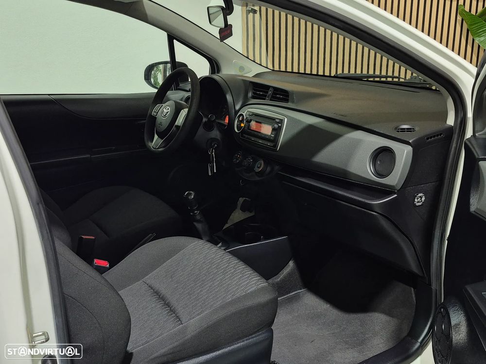 Toyota Yaris 1.4D-4D 108.000KM | GARANTIA | NACIONAL - 10