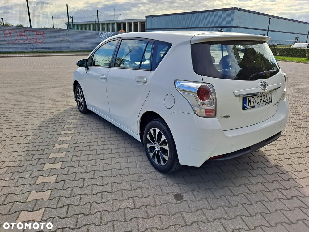 Toyota Verso 1.6 D-4D Active - 6