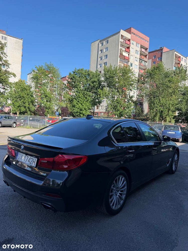 BMW Seria 5 520i - 6