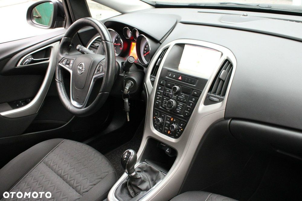 Opel Astra 1.4 T Active EU6 - 26