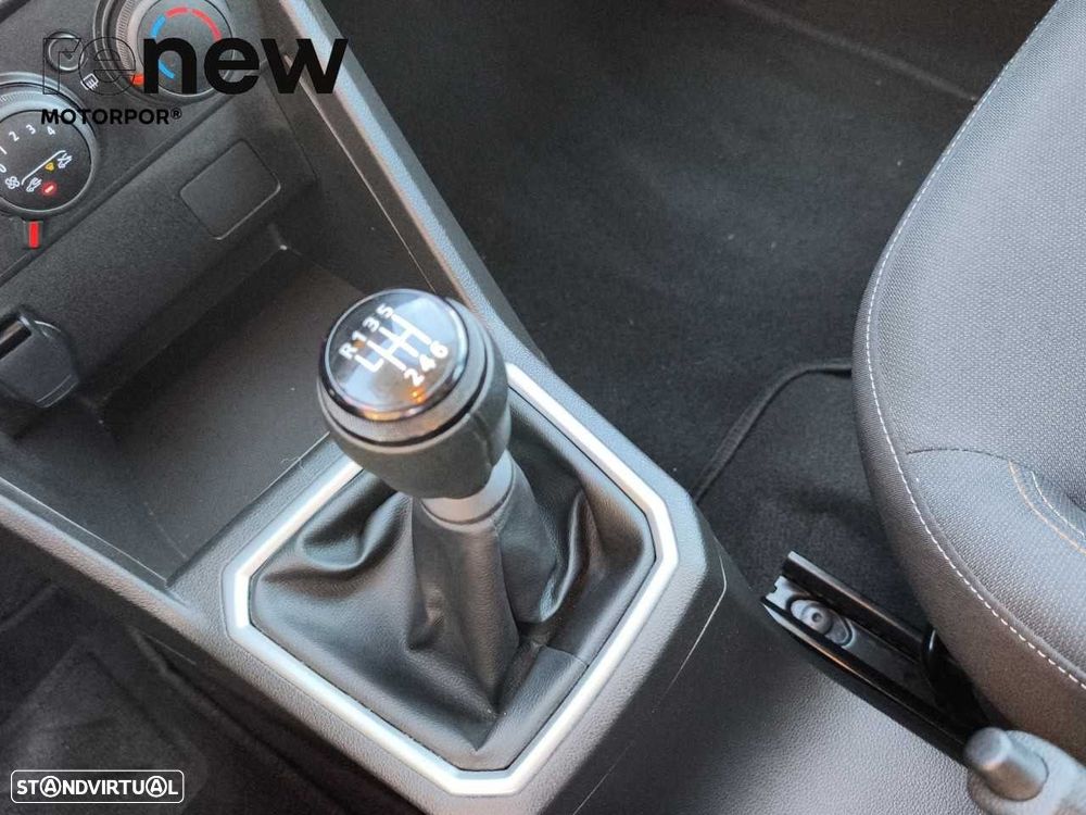 Dacia Sandero — fotografia 13