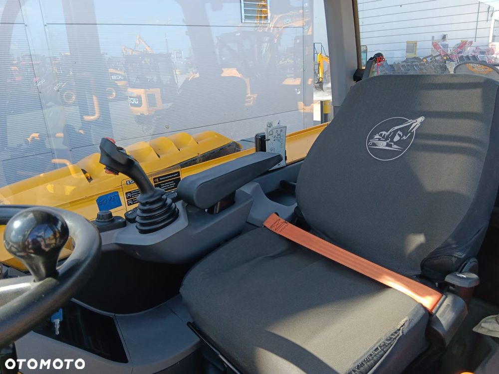 JCB 532-70 IND Plus - 12