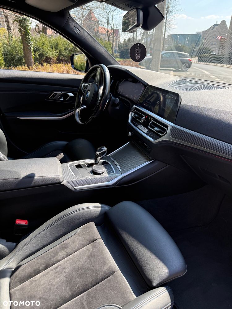 BMW Seria 3 320d xDrive MHEV M Sport sport - 8