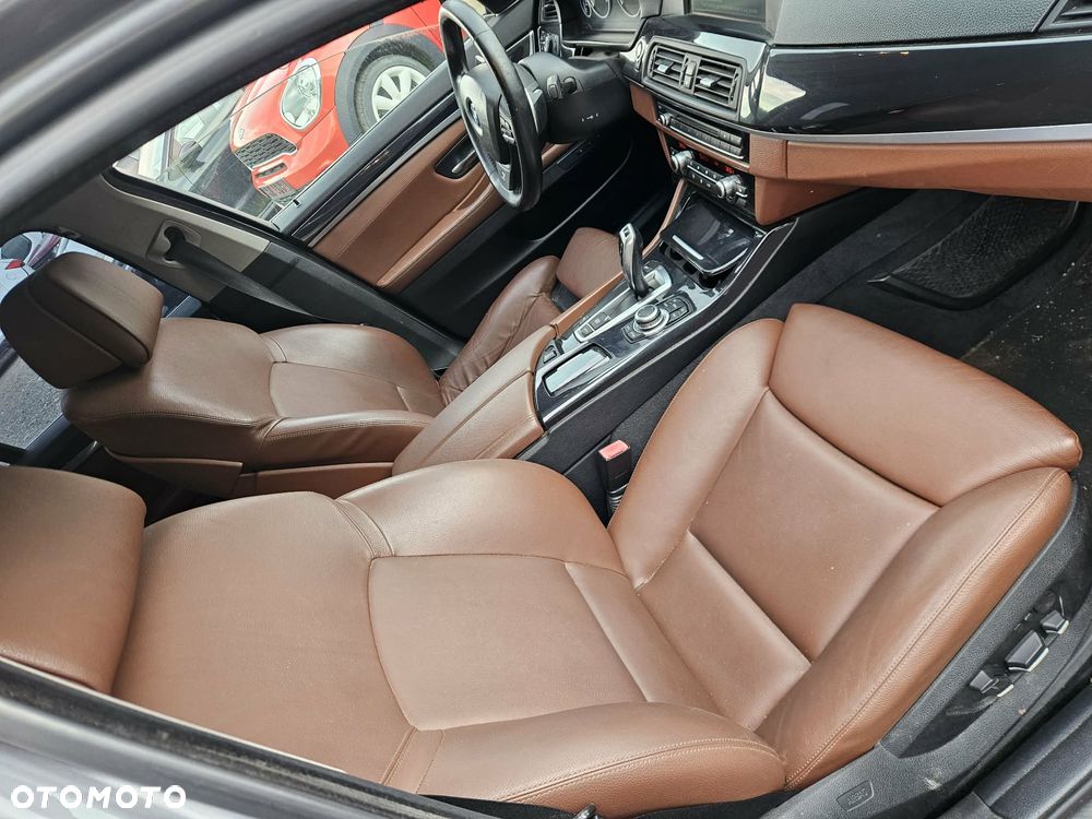 BMW Seria 5 530d Blue Performance Sport-Aut - 4