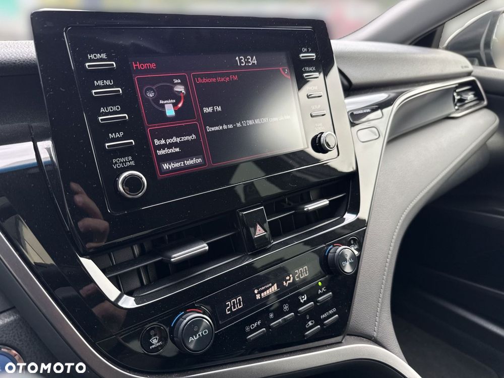Toyota Camry 2.5 Hybrid Comfort CVT - 17