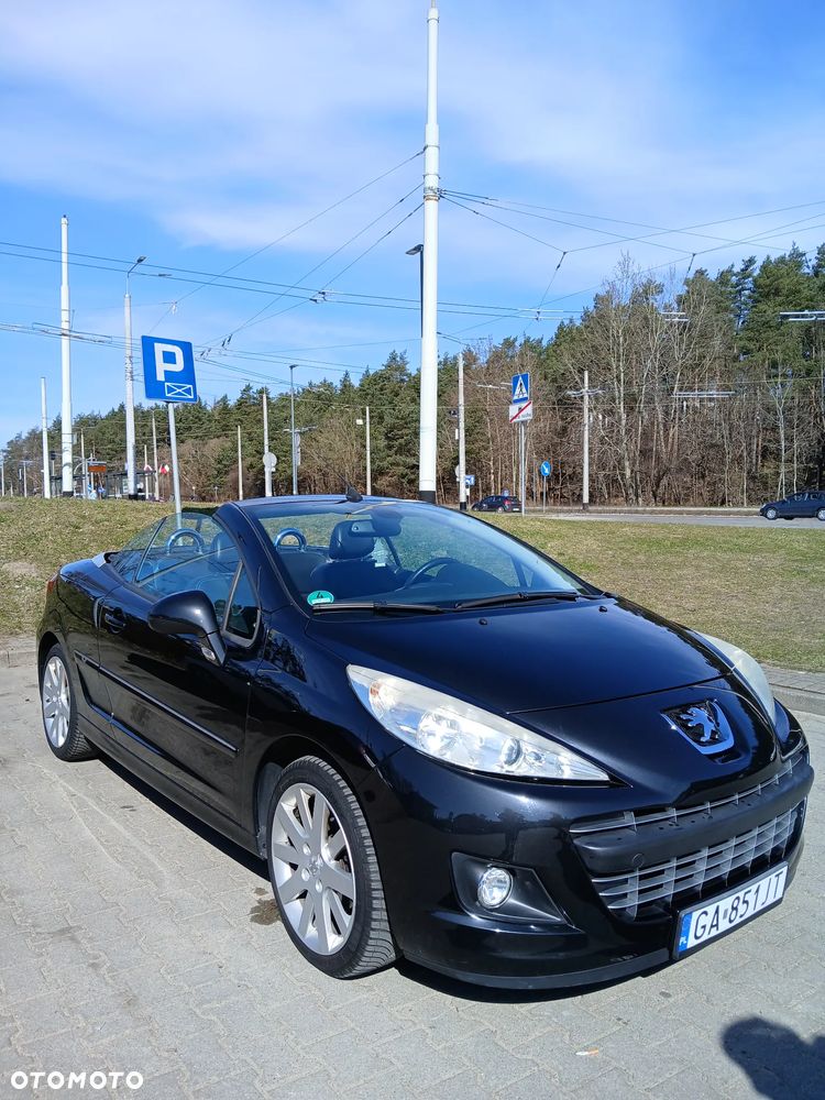 Peugeot 207 CC - 2