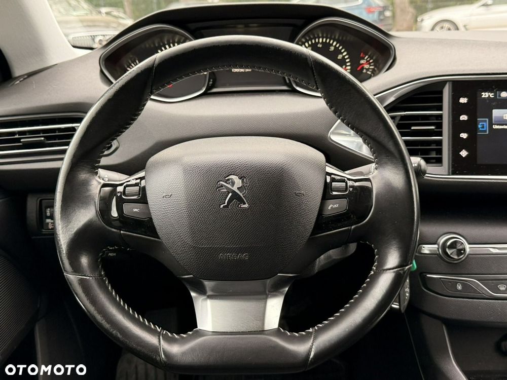 Peugeot 308 - 21