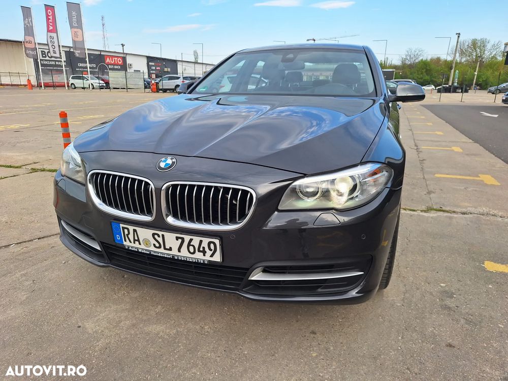 BMW Seria 5 520d Aut. - 13