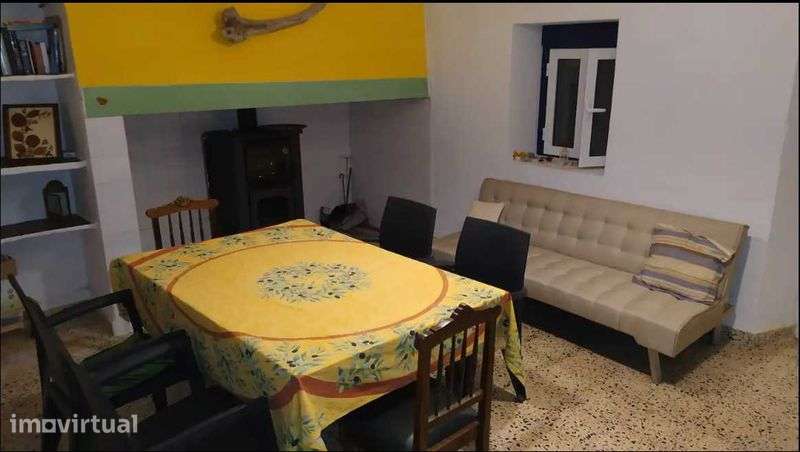 Casa T3+1 em Outeiro / Monsaraz durante 6 meses - Grande imagem: 2/8