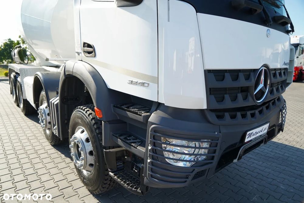 Mercedes-Benz AROCS 3240 / GRUSZKA 9 M3 / 8x4 / BETONOMIESZARKA / SCHWING STETTER / AUTOMAT /  OPONY 100% / EURO 6 - 10