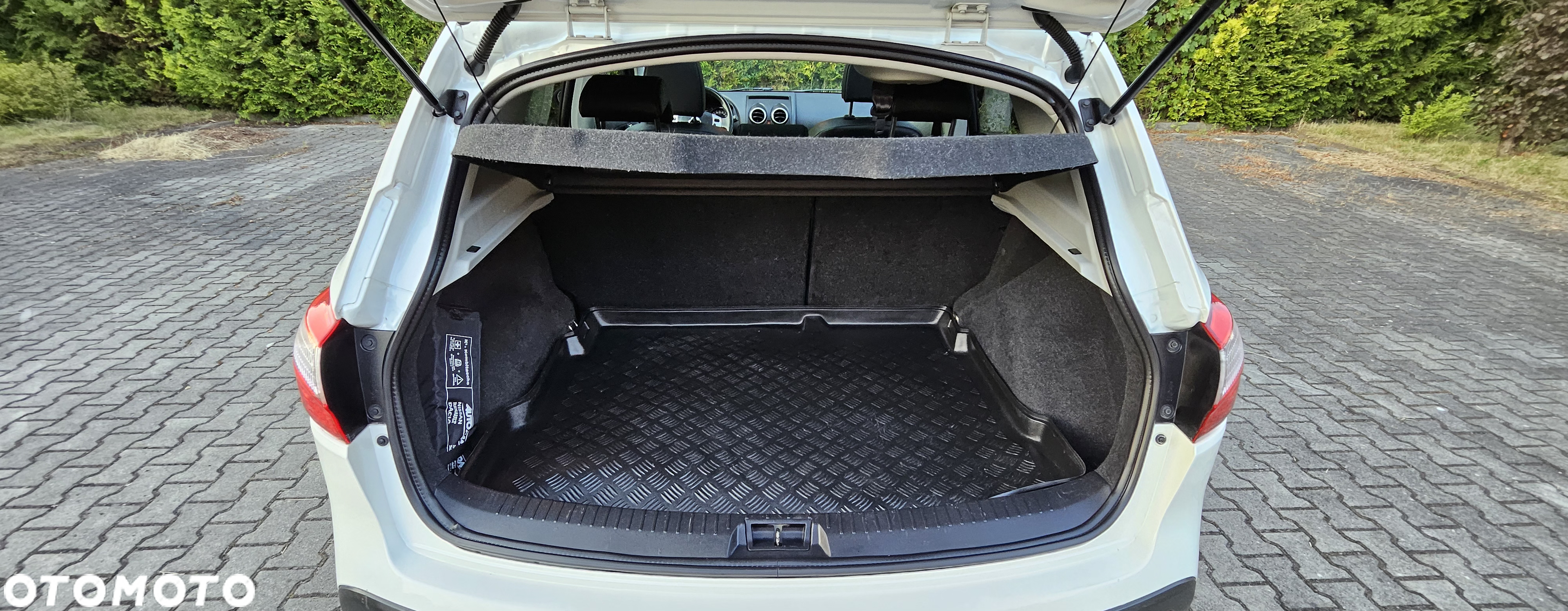 Nissan Qashqai 2.0 4 x 4 CVT tekna - 21