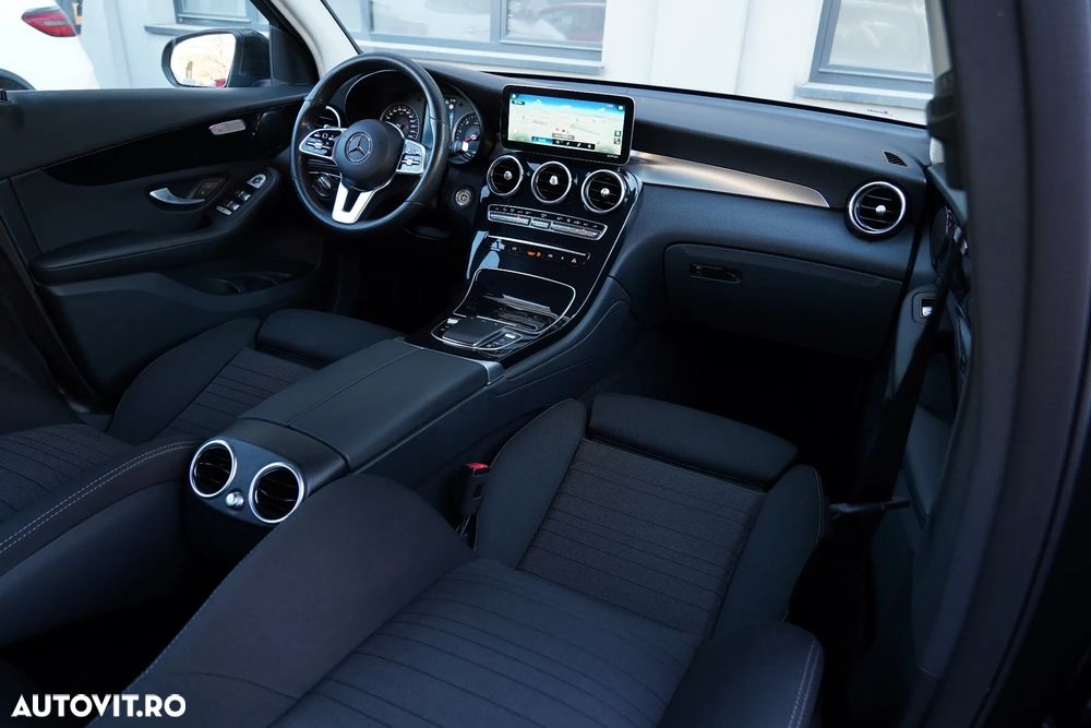 Mercedes-Benz GLC 300 de 4Matic 9G-TRONIC - 10