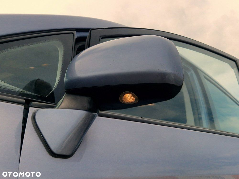 Toyota Verso 2.0 D-4D - 14