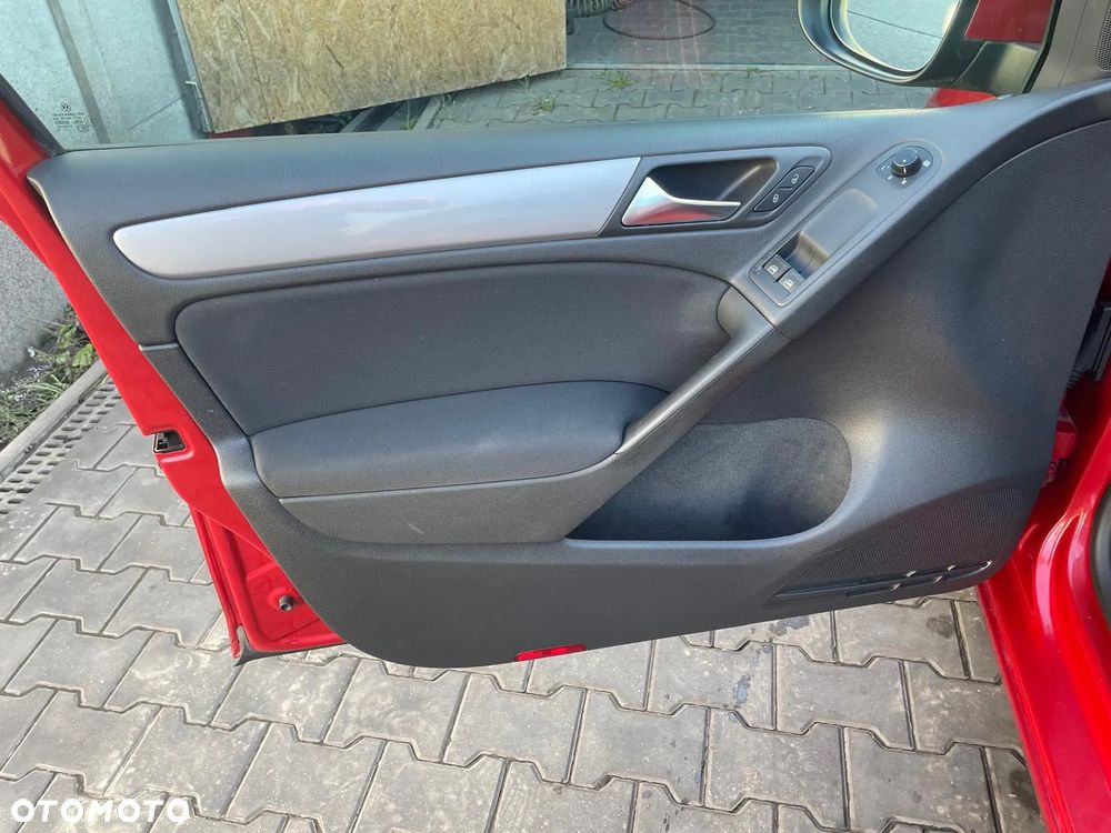 Volkswagen Golf 1.6 Comfortline - 14