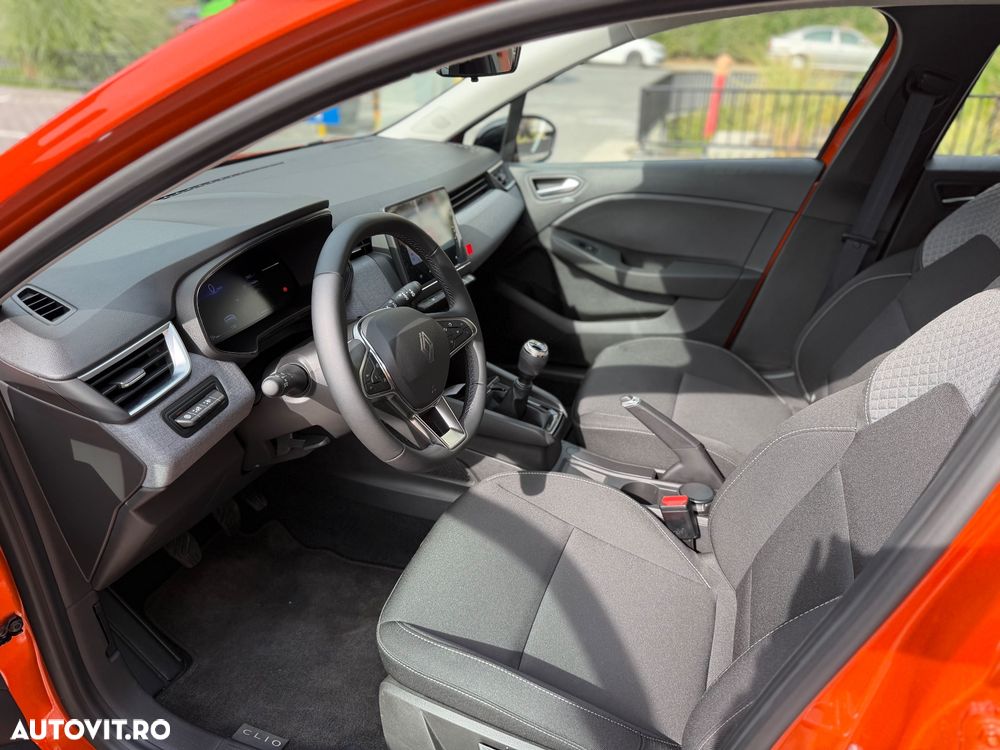 RENAULT Clio 2025 — imagine 7